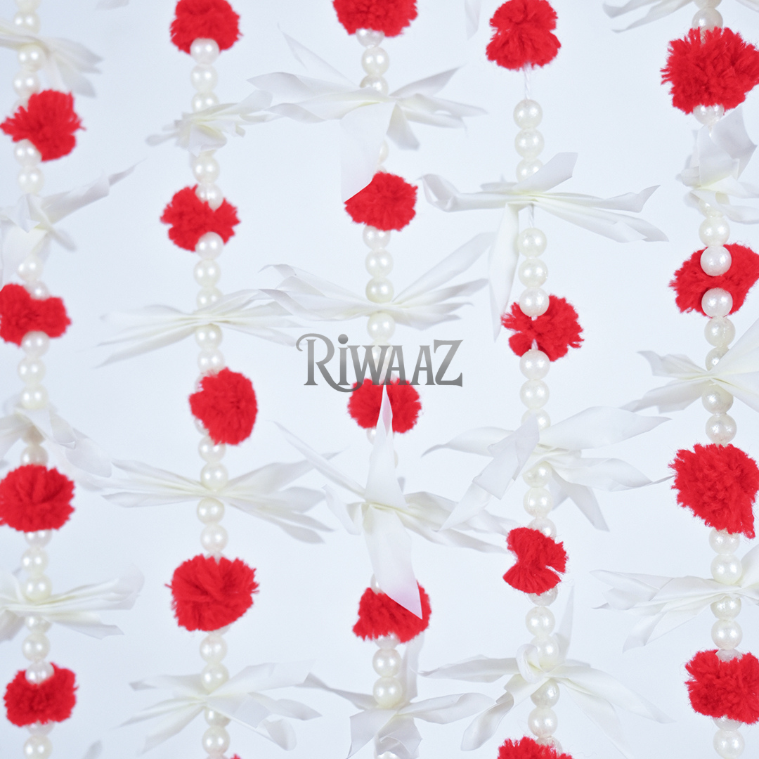 12 pcs - Red n White Pom Pom Garland